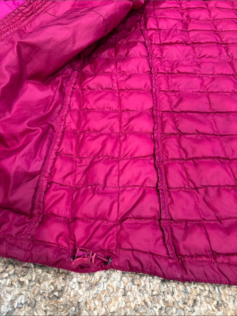 The North Face women’s thermo-ball hooded zip front jacket size M - Picture 7 of 11